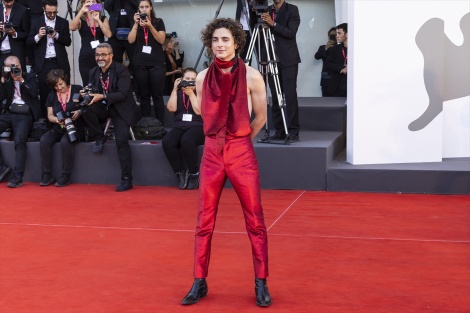 �u��79��x�l�`�A���ۉf��Ձv���b�h�J�[�y�b�g�̃e�B���V�[�E�V������ 