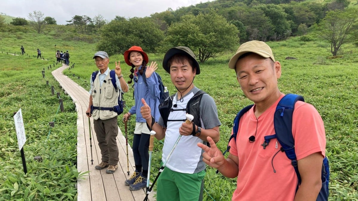 画像・写真 | U字工事＆滝沢沙織「日本の背骨」霧ヶ峰・美ヶ原の中央分水嶺トレイルで絶景眺める 野生の鹿にも遭遇 6枚目 | ORICON NEWS