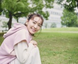 �V�_���߂��C���[�W�L�����N�^�[�𖱂߂郉�C�I���w�\�t���� �A���}���b�`�x�̃R���Z�v�g���[�r�[ 