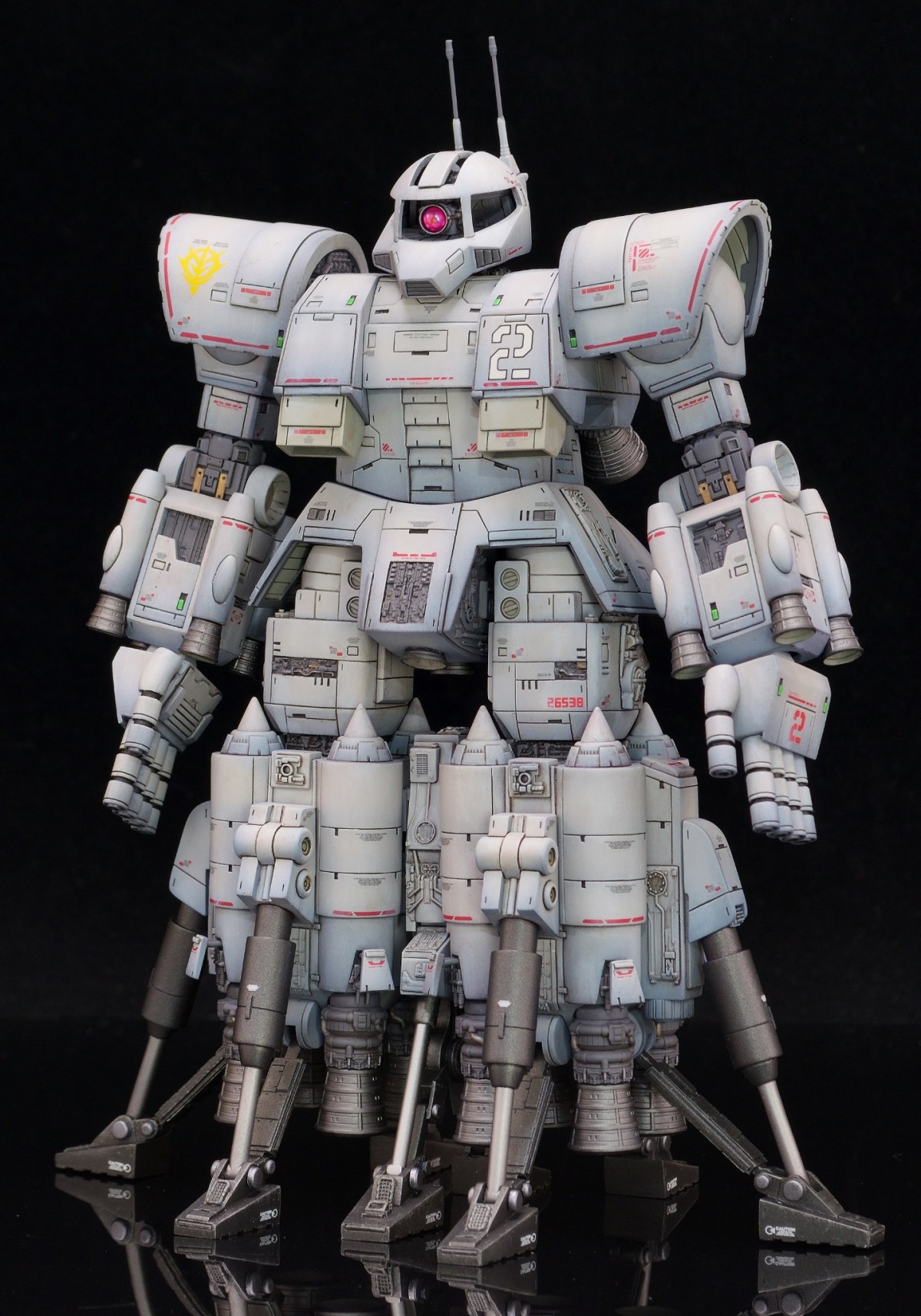 ガンプラ旧キット完成品まとめ売り （旧キット『タコザク』が“ガンプラ 