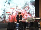 uYOSHIKIv~AfBi[V[&wY by YOSHIKIxVBe[WCv\JÂYOSHIKI (C)ORICON NewS inc. 