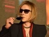 uYOSHIKIv~AfBi[V[&wY by YOSHIKIxVBe[WCv\JÂYOSHIKI (C)ORICON NewS inc. 