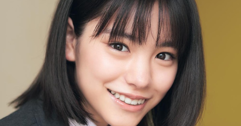 注目の16歳・當真あみの“まぶしい青春模様” 『サンデー』表紙＆巻頭グラビアに登場 | ORICON NEWS