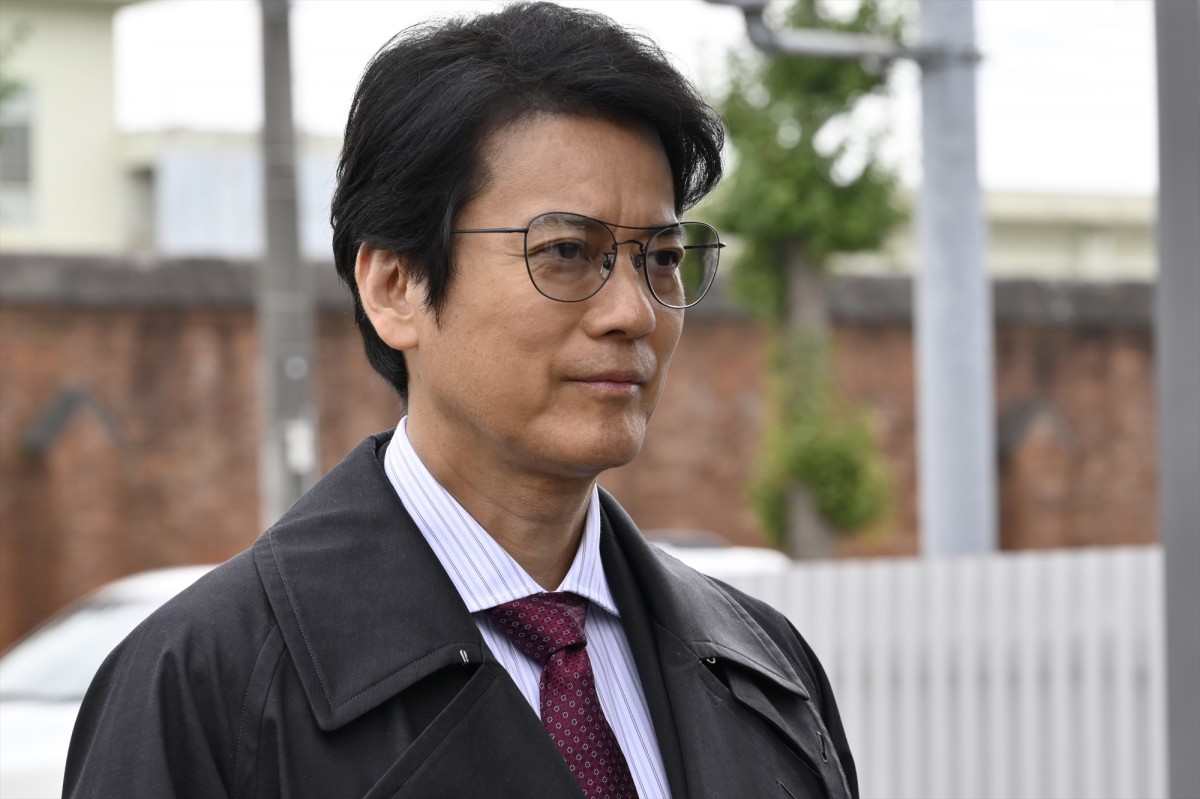 唐沢寿明主演『連続ドラマW フィクサー』金と欲望が渦巻く場面