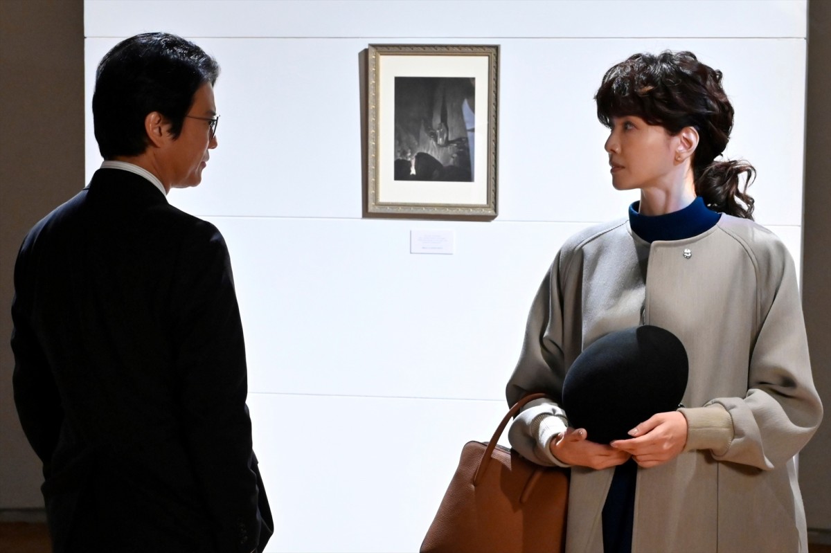唐沢寿明主演『連続ドラマW フィクサー』金と欲望が渦巻く場面写真