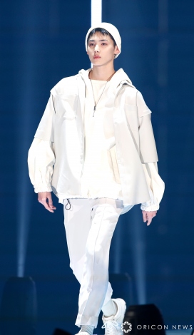 『第36回 マイナビ 東京ガールズコレクション 2023 SPRING/SUMMER』に登場した＆TEAM・JO （C）ORICON NewS inc. 