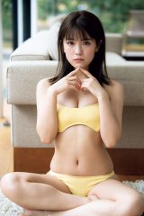 飯豊まりえ アイコラ コメント | 飯豊まりえ、水着姿で『週プレ』初表紙 誌面では人生初の下着姿も解禁 | ORICON NEWS