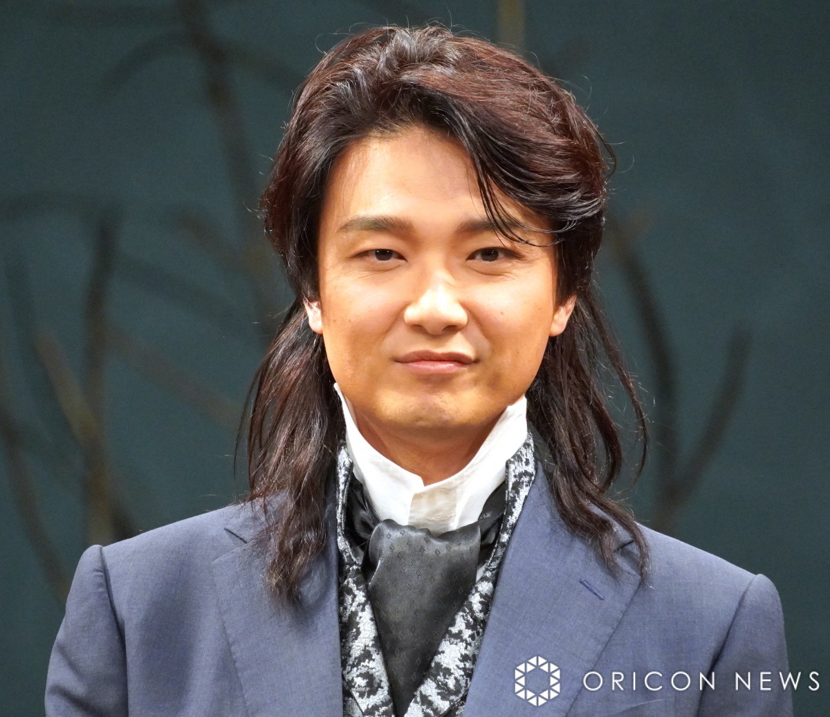 井上芳雄、本番前日も髪型定まらず「生きた舞台を見せられたら