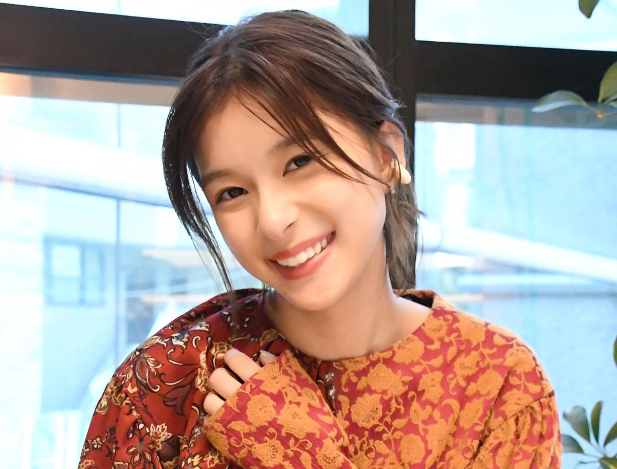 26歳芳根京子、約5年ぶりの宣材写真ショット「いかがでしょうか