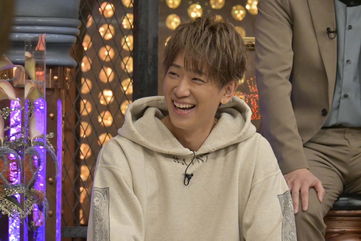 NEWS - NEWS 小山慶一郎 ハンガー とpop 61PD9bcqt5L._UF350,350_QL50_.jpg