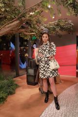 �R���h�b�g��܂Ƃ̖��E������A�N�[���ɔ��r��I ���@�����e�B�m�R�[�f�𒅂��Ȃ� 