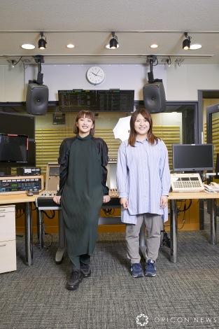 �w�Ή��F�Љ�E�������q�̃I�[���i�C�g�j�b�|��X�x�Ńp�[�\�i���e�B�[�𖱂߂钷�����q�A���b��f�B���N�^�[�i�B�e�^�ߓ����i�j �iC�jORICON NewS inc.