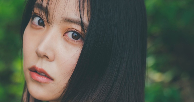 元NMB48白間美瑠、ロングヘア30cmバッサリ 2年ぶり写真集で“25歳の