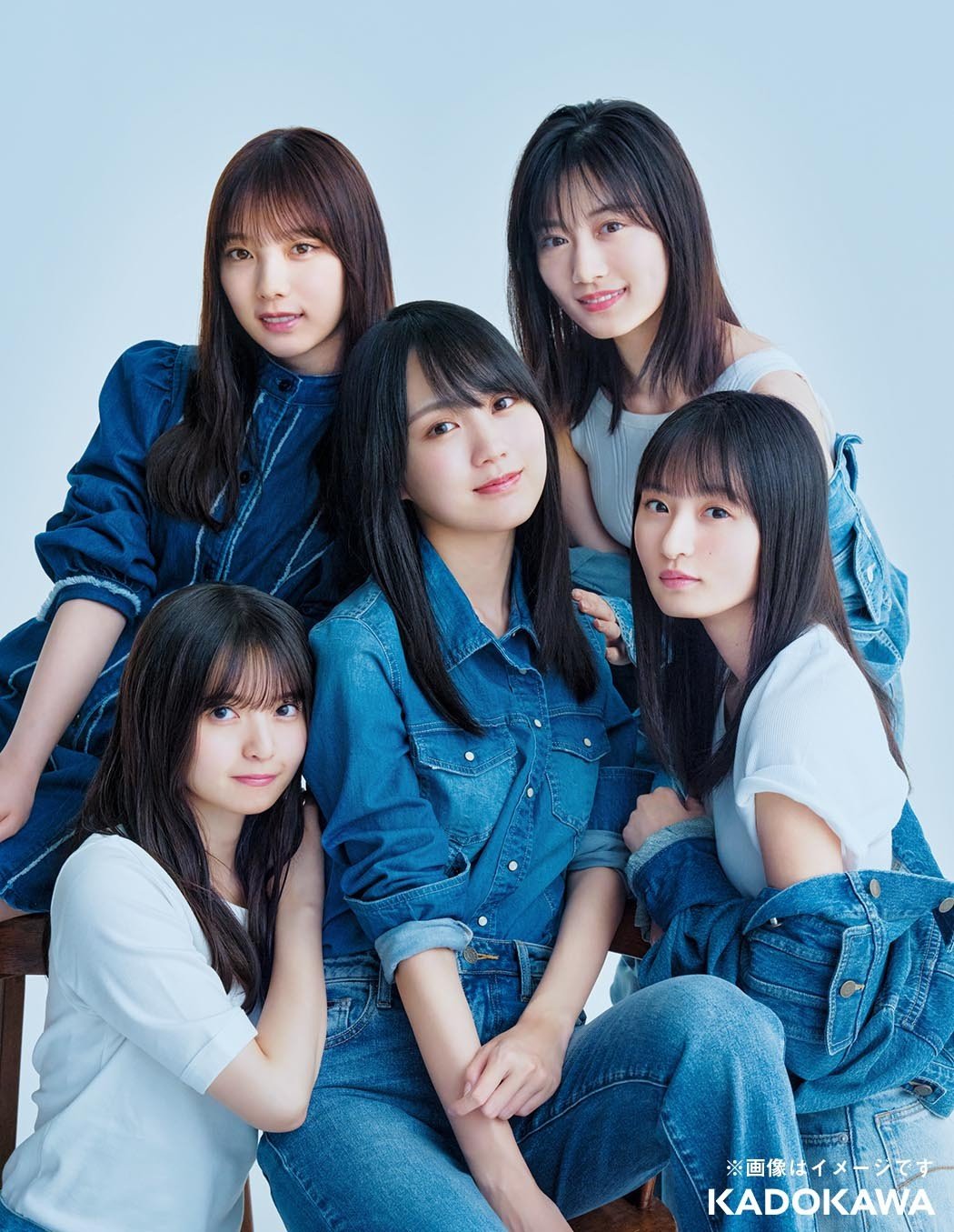 画像・写真 | 乃木坂46公式書籍、先行カット公開 齋藤飛鳥＆山下美月＆与田祐希＆遠藤さくら＆賀喜遥香がデニムコーデ 13枚目 | ORICON  NEWS