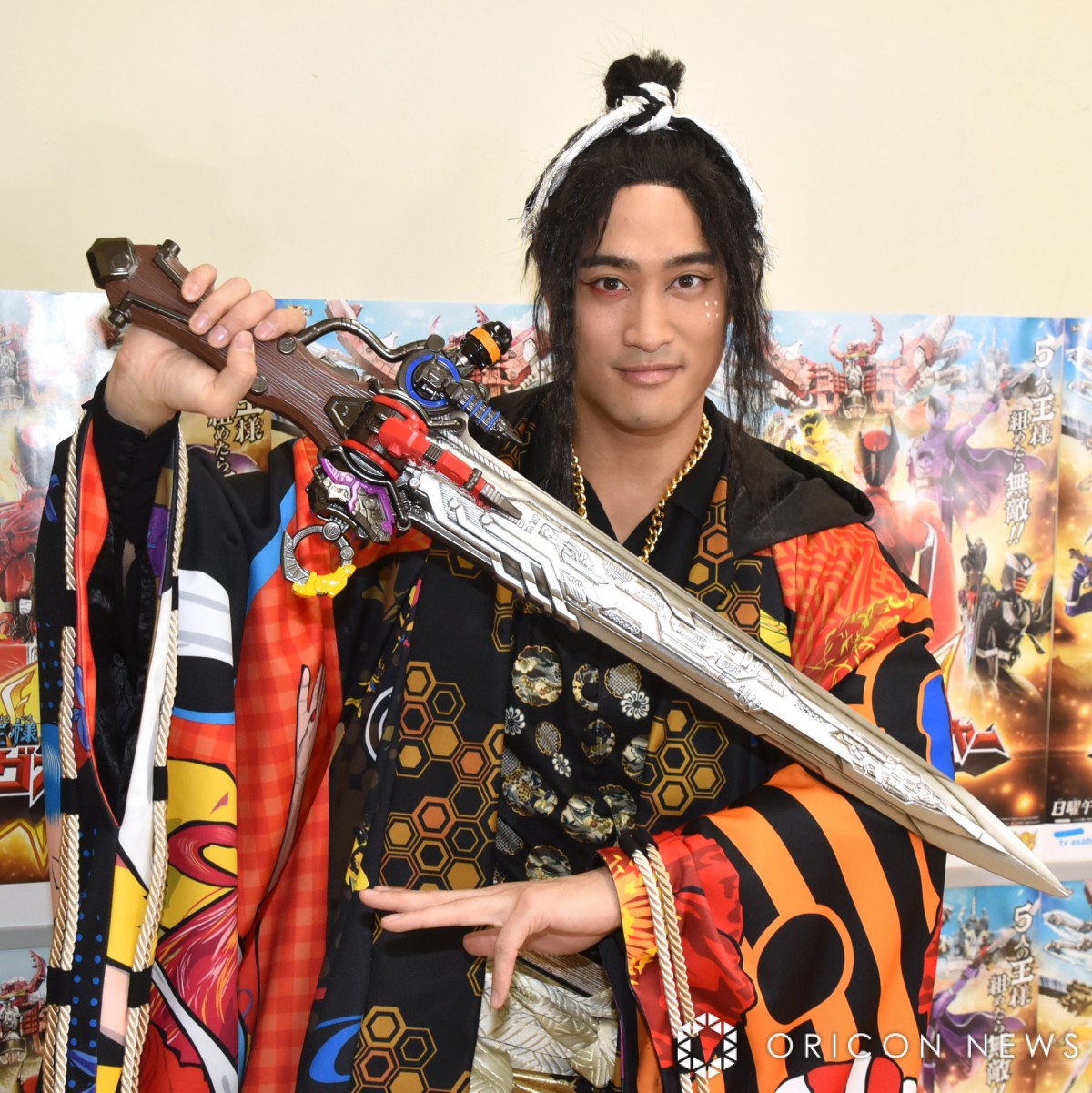 画像・写真 | 『キングオージャー』カグラギ、ギラたちを“オモテなし