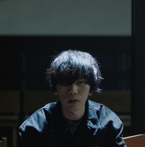 8���Đ���˔j�����ĒÌ��t�uLemon�vMV 