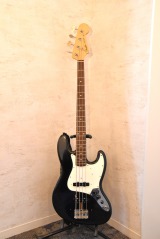 �R�Y�̃��C���x�[�X�EFender Custom Shop 1964 Jazz Bass Journeyman Relic (C)ORICON NewS inc. 