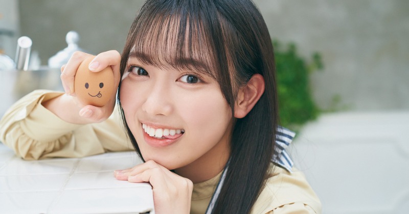 日向坂46清水理央、エプロン姿で舌ペロ＆クッキーを“あーん” 4期生内で