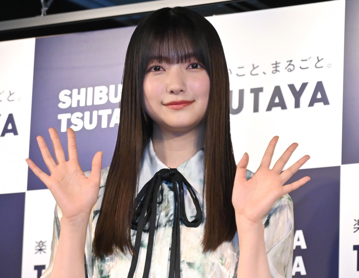 櫻坂46大園玲、初の水着＆ランジェリー挑戦で8キロ減量「自信が表情に