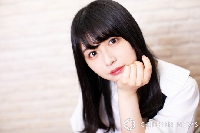 ねるちゃんページ 画像・写真 | 長濱ねる、“超ミニ”でしゃがむ肌見せ姿「ちょっ待って