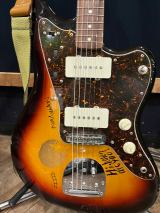 ���x�̌����C���M�^�[�E2006�N��Fender Japan JM66 