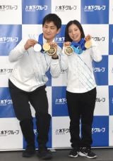 �N�ԃO�����h�X�����B���񍐉�ɓo�ꂵ���i������j�،�����A�O�Y���� �iC�jORICON NewS inc. 