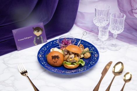 「名探偵コナンカフェ」 （C）青山剛昌／小学館・読売テレビ・TMS 1996 