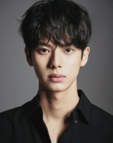 �؍��o�D�C�E�`�F�~���A���{�����c�C�b�^�[�J�� ���y�ԑg�w�~���[�W�b�N�o���N�xMC�Ƃ��Ċ����� 