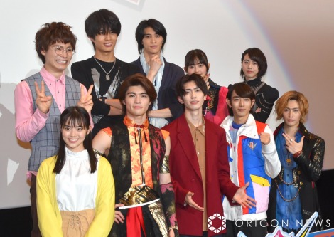 V�V�l�N�X�g�w�\���Y����h���u���U�[�YVS�[���J�C�W���[�x�ő���f��䂠�����ɎQ�������i�O�񍶂���j�u�c���͂��A�ΐ엋���A����K���A��؍������A���q�֋M�i��񍶂���j��؍_���A�A���N�A�ʕ{�R���A�X���ؔ��A���Ì��� �iC�jORICON NewS inc. 