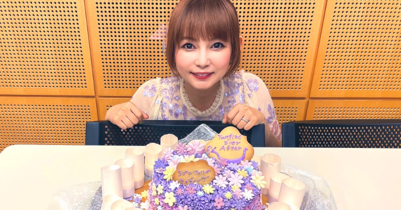 中川翔子が結婚、ディズニーが祝福 ウェディングケーキに喜び「ラベンダーとお花いっぱい！」 - ORICON NEWS