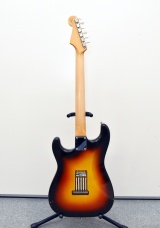 ��R�̃��C���M�^�[�EKanji Guitar���g�����c���f���w�� (C)ORICON NewS inc. 