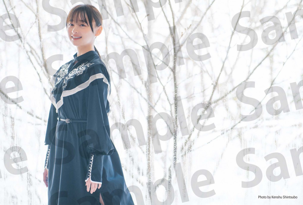 画像・写真 | 日向坂46影山優佳、こだわりの“白水着”ショット解禁 裏面にオリジナルクイズが書かれた特典ポストカード第2弾 19枚目 |  ORICON NEWS