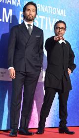 画像・写真 | 【横浜国際映画祭】山田孝之、メガネ取り出し“コナン”に