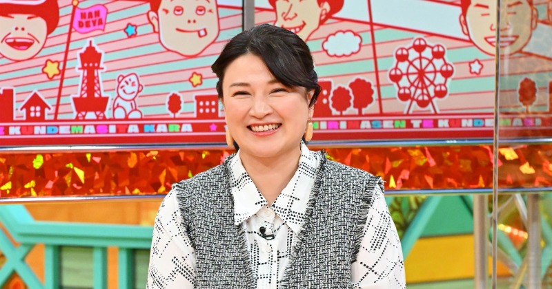 島崎和歌子「今年で50歳になったんですよ」 関西人から「べっぴんさん」「素敵」の声 | ORICON NEWS