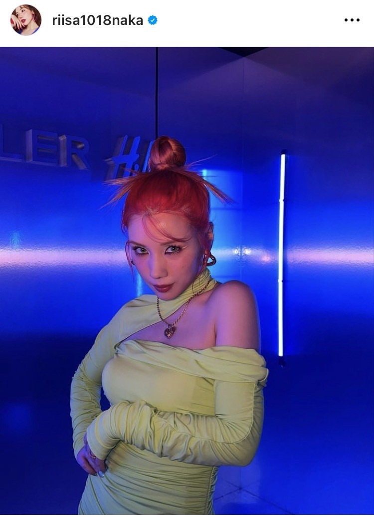 画像・写真 | 仲里依紗、タイトな超ミニワンピ×網タイツで“美太もも