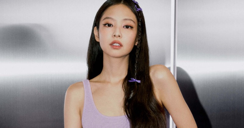 BLACKPINKジェニー、美ボディ＆美脚際立つミニドレスで魅了 Calvin KleinイベントにBTSジョングクも登場 | ORICON NEWS