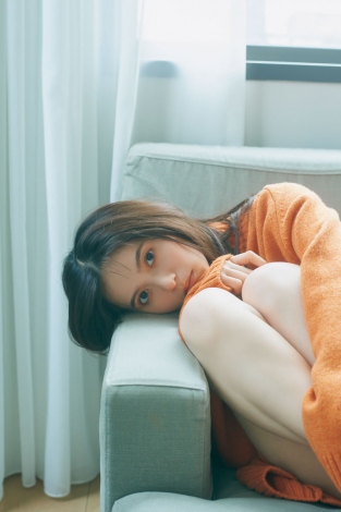 画像・写真 | 齋藤飛鳥、アイスほおばるキュートなショット公開