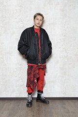 �R���h�b�g�E�Ђイ���iC�jAbemaTV, Inc. 