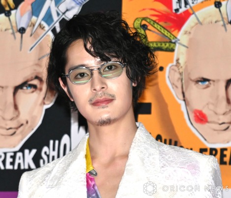 �~���[�W�J���w�t�@�b�V�����E�t���[�N�E�V���[�x��މ�ɏo�Ȃ�������l�v �iC�jORICON NewS inc. 