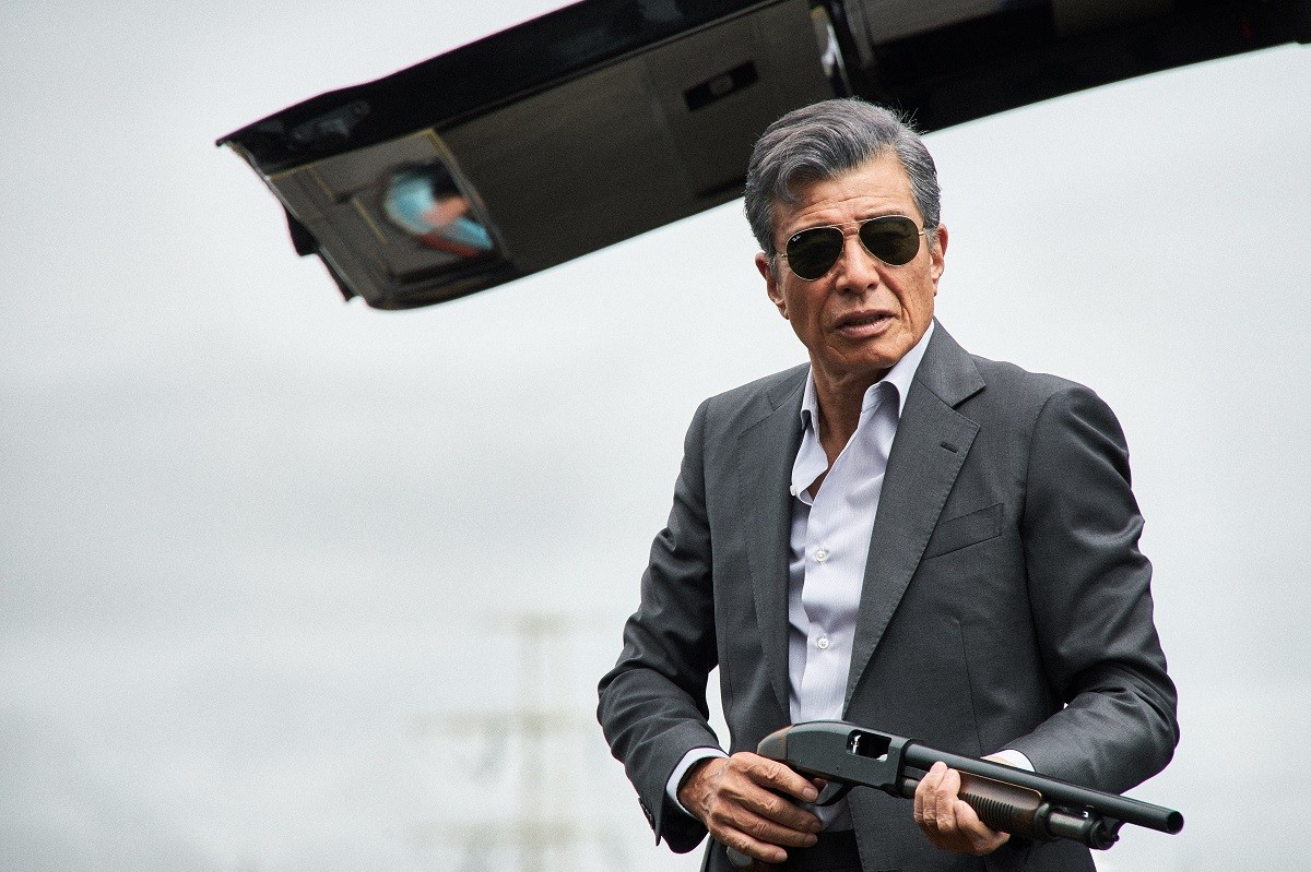 画像・写真 | 仲村トオル＆舘ひろし、撃って撃って撃ちまくる往年の