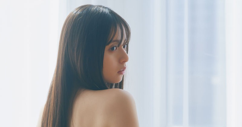 大量入荷 齋藤飛鳥、“美背中”大胆披露の素肌見せショット解禁 写真集から その他