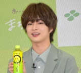 �w���`���������₩�x�V���i�E�VCM���\��ɎQ�������]�c�ˉ� (C)ORICON NewS inc. 