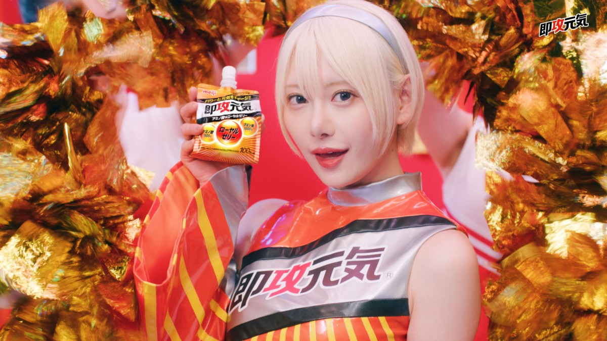 人気コスプレイヤー・えなこ＆篠崎こころ＆つんこ「チアリーダー」に