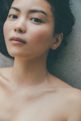 福袋 オンライン 矢野未希子“ありのままの姿”を表現 限定1000冊の自費出版写真集 アート/エンタメ