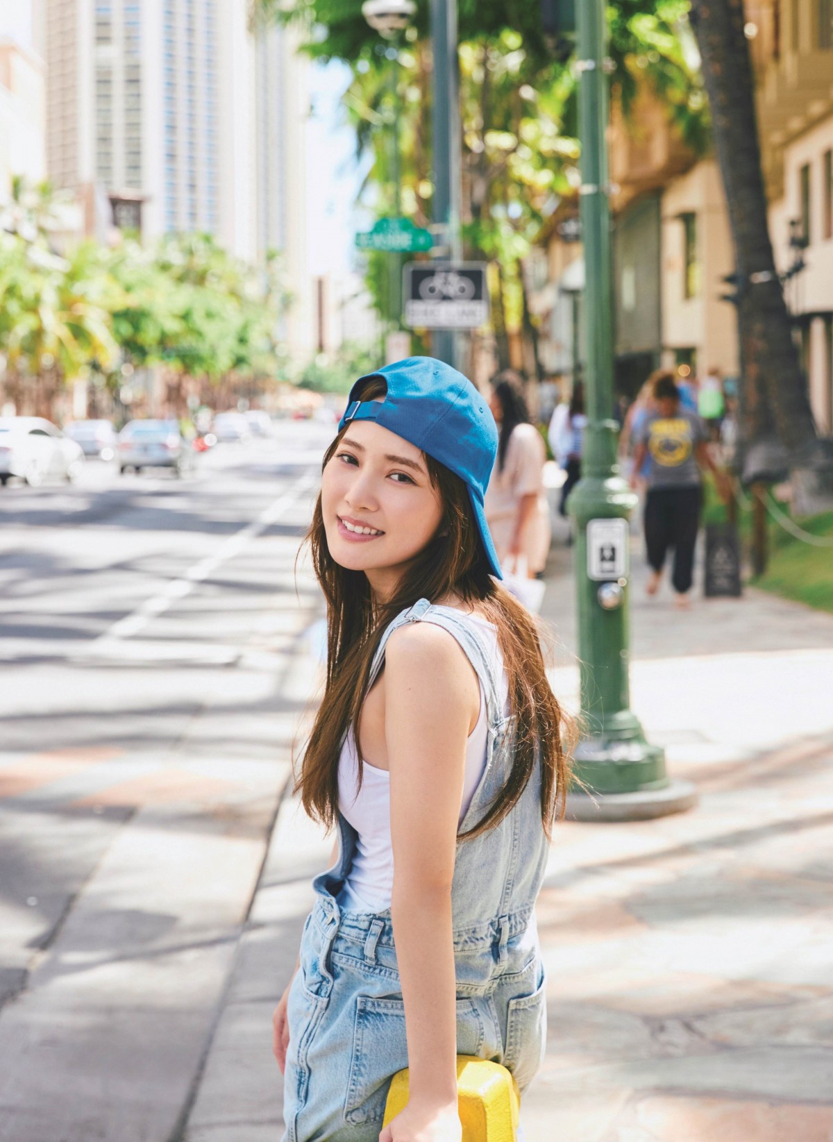 日向坂46加藤史帆、1st写真集裏表紙4種解禁「生涯一緒にいる人にしか