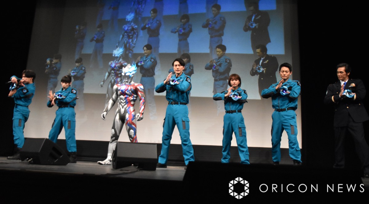 wEg}u[U[xv~A\̖͗l(C)ORICON NewS inc. 