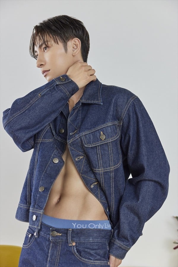 與真司郎 446 L.H.Pコラボ MA-1 値下げ❌ 画像・写真 | 與真司郎、コラボ下着販売「身につけることで毎日を