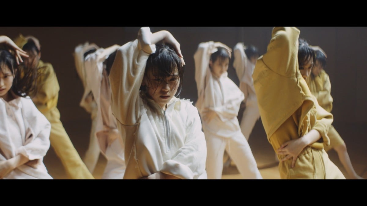 櫻坂46 山下瞳月 静寂の暴力 MV衣装 コンプ Amazon.co.jp: 櫻坂46 山下瞳月 静寂の暴力 MV衣装 コンプ 生