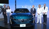 uV^PEUGEOT 408 \vɓoꂵ()ؗSAWFC~[EAAŉzWAXRҁAr[EwCY (C)ORICON NewS inc. 