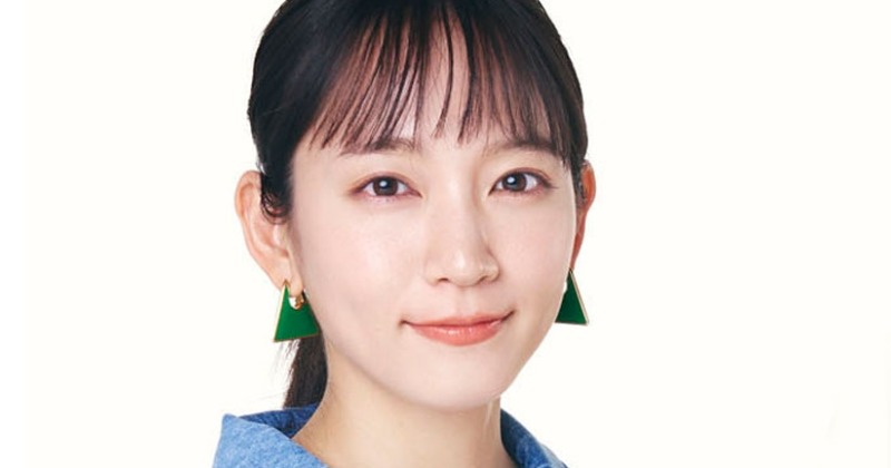 新品ブルーレーベル　吉岡里帆着用　ショート丈　Gジャン　サイズ38 新品ブルーレーベル 吉岡里帆着用 ショート丈 Gジャン サイズ38